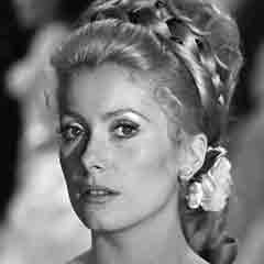 Catherine Fabienne Dorléac (Catherine Deneuve)