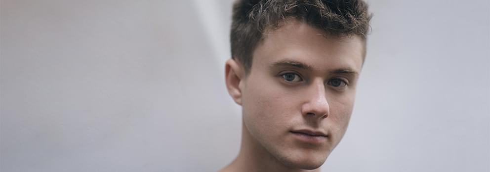 Alec Benjamin